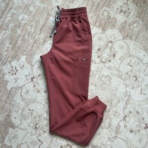 FIGS | High Waisted Uman Jogger | Mauve | Women’s Small Tall | Worn Once!